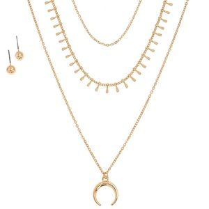 Gold multi layered small crescent necklace